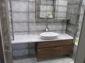 мебель для ванной комнаты подвесная по проекту